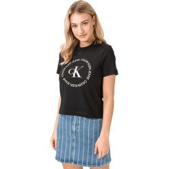 Calvin Klein Koszulka Czarny. Czarne koszulki damskie Calvin Klein, xs, z nadrukiem, z bawełny, bez kołnierzyka, z krótkim rękawem. Za 192,95 zł.