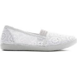 Szare Tenisówki Cuckoo. Szare trampki chłopięce marki Born2be, na lato, z materiału, z okrągłym noskiem. Za 19,99 zł.