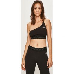 Reebok Classic - Top sportowy x Gigi Hadid. Czarne topy damskie Reebok Classic, s, bez wzorów, z bawełny, bez rękawów. W wyprzedaży za 139,90 zł.