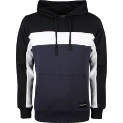 Calvin Klein Bluza"Night Sky". Bluzy męskie Calvin Klein, z nadrukiem, z tkaniny, z kontrastowym kołnierzykiem, bez rękawów, bez kaptura. Za 349,00 zł.