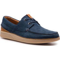 Półbuty CLARKS - Oakland Sun 261395537 Navy Nubuck. Niebieskie półbuty męskie marki Clarks, na co dzień, bez wzorów, ze skóry, klasyczne, bez zapięcia. Za 429,00 zł.