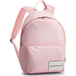 Plecak CALVIN KLEIN JEANS - Sport Essential Cp B K40K400601 632. Różowe torby męskie skórzane Calvin Klein Jeans, bez wzorów, z jeansu, sportowe. W wyprzedaży za 269,00 zł.