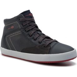 Sneakersy GEOX - J Gisli B. C J945CC 0MEBC C4244 S Navy/Dk Red. Niebieskie trampki chłopięce Geox, bez wzorów, ze skóry ekologicznej, bez zapięcia. W wyprzedaży za 149,00 zł.