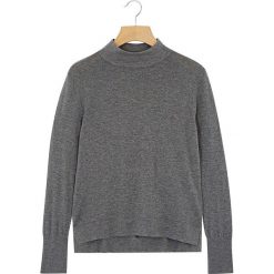 Golfy damskie: Sweter w kolorze szarym
