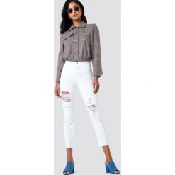 Odzież damska: Trendyol Jeansy mom z rozdarciami - White