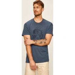 Only & Sons - T-shirt. Niebieskie t-shirty męskie Only & Sons, s, z nadrukiem, z bawełny, z okrągłym kołnierzem. Za 59,90 zł.