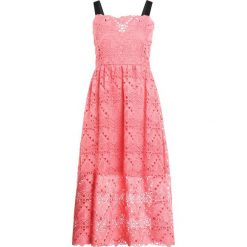 Sukienki: PERSEVERANCE LONDON AZTEK GUIPURE STRAPPY MIDI DRESS Sukienka letnia coral pink