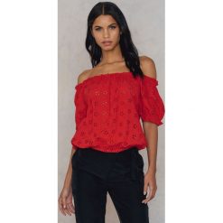 Rut&Circle Top Boel singoalla - Red. Czerwone topy damskie marki Rut&Circle, w kwiaty, bez kołnierzyka. Za 113,00 zł.