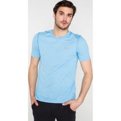 Under Armour Threadborne Koszulka Niebieski. Niebieskie podkoszulki męskie Under Armour, s, bez wzorów, z poliesteru, z krótkim rękawem. Za 171,95 zł.