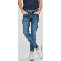 Pepe Jeans - Jeansy Hatch x Wiser Wash. Niebieskie jeansy męskie marki Pepe Jeans, z elastanu. W wyprzedaży za 199,90 zł.