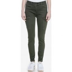 G-Star RAW Dżinsy Zielony. Zielone jeansy damskie G-Star RAW. Za 593,95 zł.
