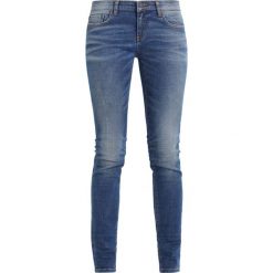 LTB CLARA Jeansy Slim Fit elery wash. Niebieskie jeansy damskie marki LTB, z elastanu. Za 299,00 zł.