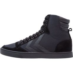 Hummel SLIMMER STADIL TONAL HIGH Tenisówki i Trampki wysokie black. Czarne trampki męskie Hummel, ze skóry. W wyprzedaży za 269,10 zł.