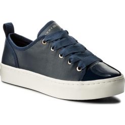 Sneakersy TOMMY HILFIGER - Jupiter FW0FW02597 Tommy Navy 406. Niebieskie półbuty damskie TOMMY HILFIGER, ze skóry. W wyprzedaży za 289,00 zł.