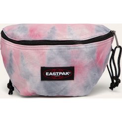 Eastpak - Nerka. Różowe nerki damskie Eastpak, w paski, z poliesteru, małe, bez dodatków. Za 99,90 zł.