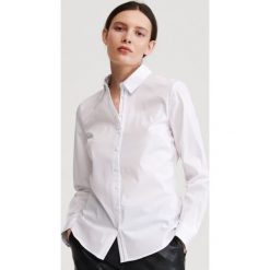 Koszula z bawełny organicznej - Biały. Białe koszule damskie Reserved, xl, bez wzorów, z bawełny, bez kołnierzyka, bez rękawów. W wyprzedaży za 49,99 zł.