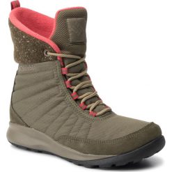 Śniegowce COLUMBIA - Nikiski BL0837 Nori/ Daredevil 383. Zielone kozaki damskie Columbia, na zimę, ze skóry, bez obcasa, bez zapięcia. W wyprzedaży za 349,00 zł.