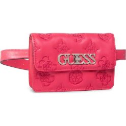 Saszetka nerka GUESS - Chic Mini (Sg) Mini HWSG75 89800 CORAL. Czerwone nerki damskie Guess, z aplikacjami, ze skóry ekologicznej, eleganckie, bez dodatków. Za 479,00 zł.
