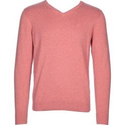 Sweter w kolorze łososiowym. Różowe swetry męskie Tom Tailor, m, z haftami, z bawełny, bez kołnierzyka, bez kaptura. W wyprzedaży za 52,95 zł.