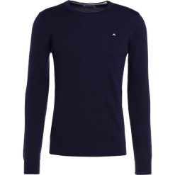 J.LINDEBERG LYLE TRUE MERINO Sweter navy. Niebieskie bez kategorii marki J.LINDEBERG, xl, z wełny. Za 419,00 zł.