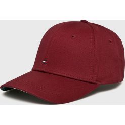 Tommy Hilfiger - Czapka. Niebieskie czapki damskie TOMMY HILFIGER, bez wzorów, z bawełny. W wyprzedaży za 99,90 zł.