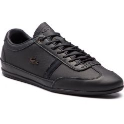Sneakersy LACOSTE - Misano 318 1 Cam 7-36CAM005602H Blk/Blk. Czarne półbuty męskie Lacoste, na co dzień, bez wzorów, ze skóry ekologicznej, bez zapięcia. W wyprzedaży za 359,00 zł.