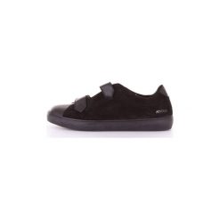 Buty Leather Crown MROYAL. Czarne trampki męskie Leather Crown, bez wzorów, bez zapięcia. Za 709,72 zł.