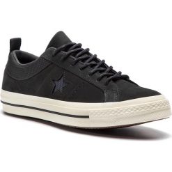 Sneakersy CONVERSE - One Star Ox 162545C Black/Almost Black/Black. Czarne sneakersy męskie Converse, bez wzorów, ze skóry, retro, bez zapięcia. W wyprzedaży za 259,00 zł.