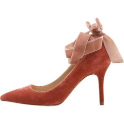 Szpilki: J.CREW ELSIE WRAP Szpilki rusted red