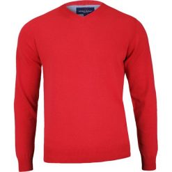 Stylowy, Oryginalny Sweter Męski w Serek - 100% BAWEŁNA - Adriano Guinari, Malinowy SWADGSS17ROSE. Czerwone swetry męskie Adriano Guinari, m, bez wzorów, z bawełny, eleganckie, z dekoltem w serek, bez kaptura. Za 99,00 zł.