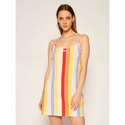 Sukienka letnia NIKE Sportswear CJ2504. Sukienki damskie Nike, na lato, s, bez wzorów, bez kołnierzyka, bez rękawów. Za 189,00 zł.