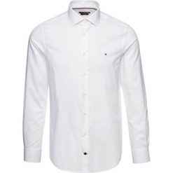 Koszula Tommy Hilfiger Tailored Micro Design TT0TT05553. Niebieskie koszule męskie Tommy Hilfiger Tailored, m, bez wzorów, z bawełny, casualowe, bez kołnierzyka, bez rękawów. W wyprzedaży za 189,00 zł.
