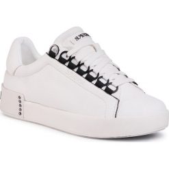 Sneakersy SUPERTRASH - Lina Ced W 2011 001505 Wht/Blk 1909. Białe półbuty damskie SuperTrash, ze skóry ekologicznej. W wyprzedaży za 279,00 zł.