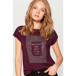 Koszulka z dżetami - Bordowy. Czerwone t-shirty damskie Mohito, l. Za 39,99 zł.