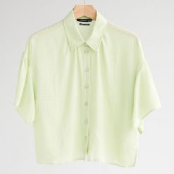 Koszula w stylu retro - Zielony. Zielone koszule damskie Reserved, bez wzorów, retro, bez kołnierzyka, bez rękawów. W wyprzedaży za 39,99 zł.