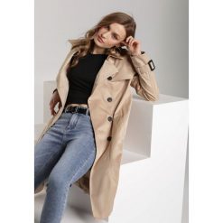 Beżowy Płaszcz Clonia. Brązowe płaszcze damskie Renee, s, w paski, klasyczne, długie. Za 239,99 zł.