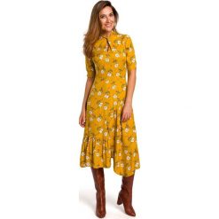 Sukienka midi w kwiaty - model 1. Sukienki damskie Style, na lato, s, w kwiaty, z wiskozy, ze stójką, bez rękawów, midi, rozkloszowane. W wyprzedaży za 242,00 zł.