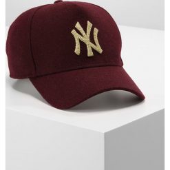 Czapki damskie: New Era WOMENS MELTON Czapka z daszkiem dark red