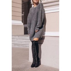Sweter damski GORZA GREY. Szare bluzy damskie Sweter damski GORZA GREY, uniwersalny, bez wzorów, bez rękawów, bez kaptura. W wyprzedaży za 79,00 zł.