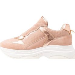 Tenisówki damskie: Bullboxer Tenisówki i Trampki pastel pink