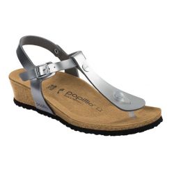 Sandały w kolorze srebrnym. Sandały damskie Birkenstock. W wyprzedaży za 269,95 zł.