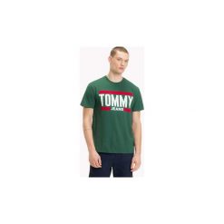 T-shirty z krótkim rękawem Tommy Jeans DM0DM05111 ESSENTIAL BLOCK. Zielone t-shirty męskie Tommy Jeans, s, bez wzorów, z jeansu, bez kołnierzyka, krótkie. Za 131,30 zł.
