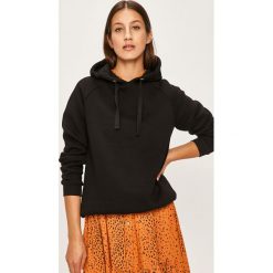 Answear - Bluza. Czarne bluzy damskie ANSWEAR, s, bez wzorów, z bawełny, bez rękawów, z kapturem. W wyprzedaży za 79,90 zł.