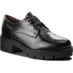 Oxfordy NERO GIARDINI - A806551D Prince Nero 100. Czarne creepersy damskie Nero Giardini, ze skóry, na obcasie. Za 499,00 zł.