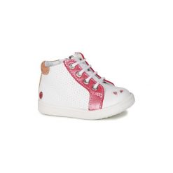 Buty Dziecko GBB FAMIA. Czerwone trampki dziewczęce GBB, bez wzorów, bez zapięcia. Za 309,00 zł.