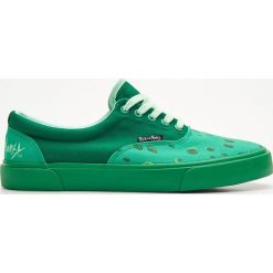 Trampki Rick and Morty - Zielony. Zielone trampki męskie Cropp, bez wzorów, bez zapięcia. Za 119,99 zł.