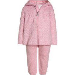 Kanz LAYETTE TIGER GIRL 1/1 ARM Bluza rozpinana cameo pink/pink. Czerwone bluzy chłopięce marki Kanz, z bawełny, z długim rękawem, długie. Za 149,00 zł.