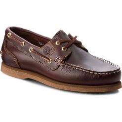 Mokasyny TIMBERLAND - Classic Boat 2-Eye 72333 Bur. Pomarańczowe mokasyny damskie Timberland, bez wzorów, ze skóry, bez obcasa, na płaskiej podeszwie, bez zapięcia. Za 599,99 zł.