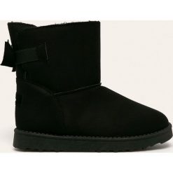 Cross Jeans - Śniegowce. Czarne śniegowce damskie Cross Jeans, z jeansu, bez zapięcia. W wyprzedaży za 99,90 zł.
