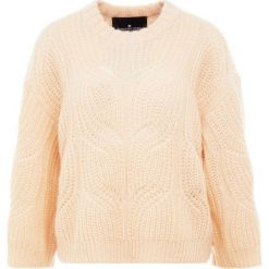 DESIGNERS REMIX VICKI CABLE Sweter nude. Szare swetry klasyczne damskie DESIGNERS REMIX, m, z materiału. Za 899,00 zł.
